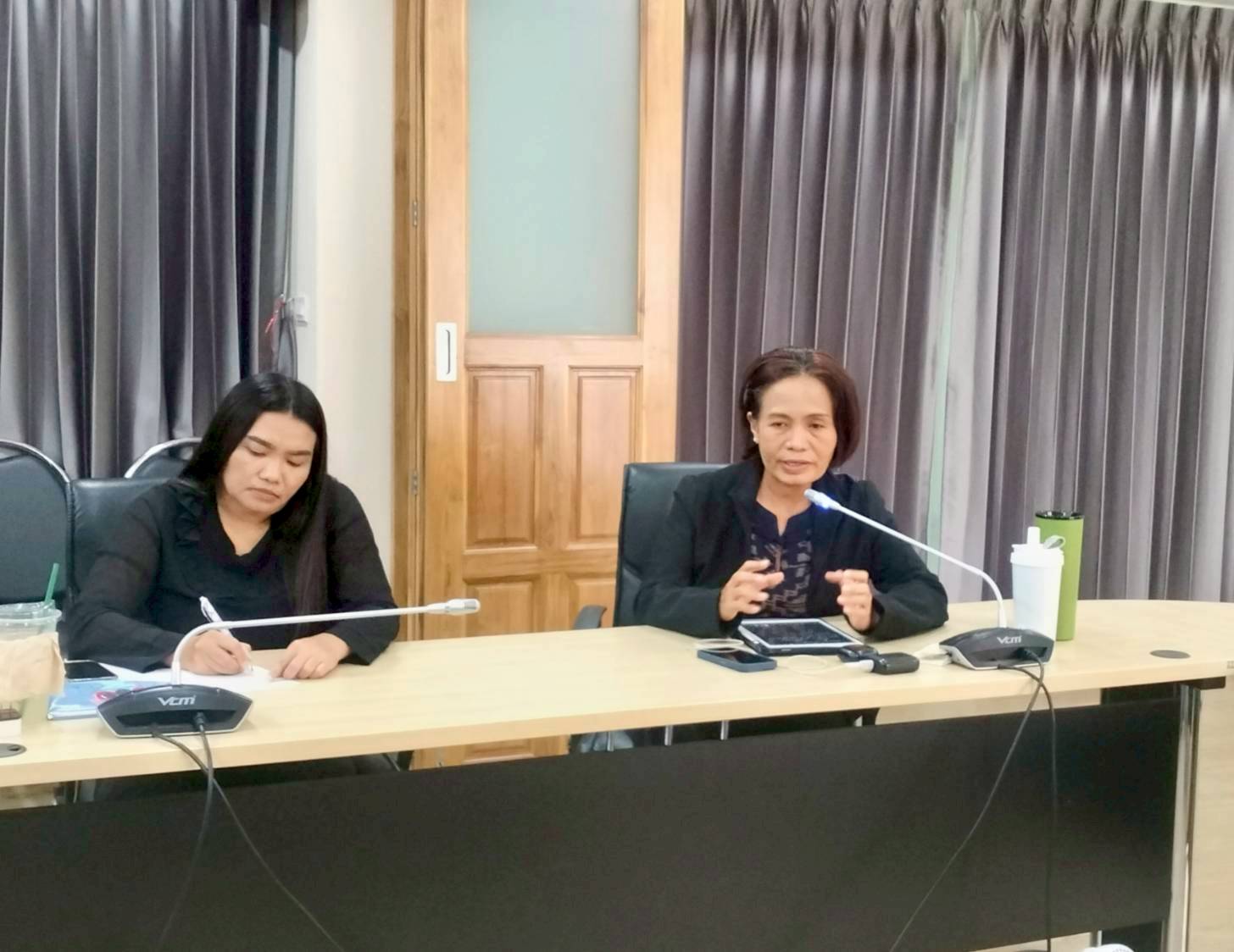 กองวิจัยฯ ร่วมประชุมระดมความคิดเห็นเพื่อจัดทำข้อเสนอแนะเชิงนโยบาย โครงการศูนย์เรียนรู้การเพิ่มประสิทธิภาพการผลิตสินค้าเกษตร